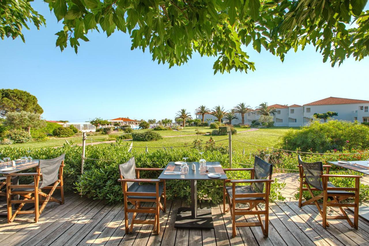 Aeolian Village Beach Resort Skála Eresoú Exterior foto
